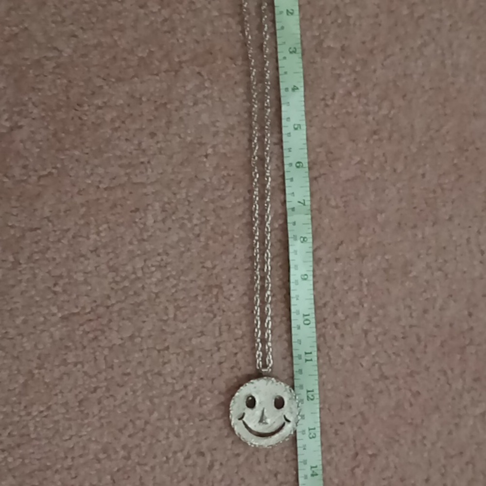 Retro Smiley 😊 - Picture 3 of 8
